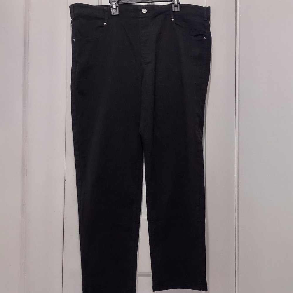 XL 16/18  Time And Tru Mid-Rise Straight Leg Blk Jeans
